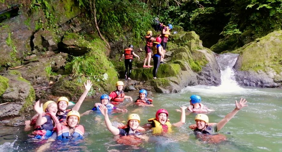 Zwemmen tijdens het raften